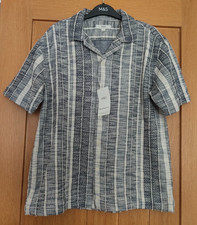 M&S Textured Cuban Collar
