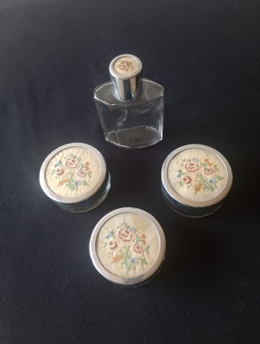 Vintage petit point dressing - vintage,