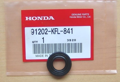 Honda gear shift - gear, seal
