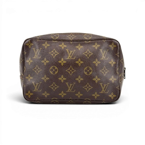 Louis vuitton monogram trousse - vuitton,