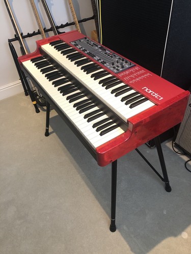 Nord dual key manual - 61,