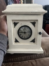 Mantel Clock Wooden Shabby