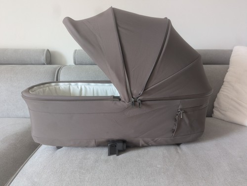 Silver cross nia carrycot - nia, /