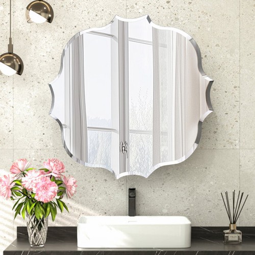 Irregular symmetrical wall - symmetrical,