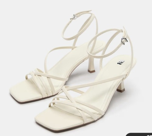 Pull bear kitten heel - &,