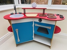 Wooden Play Kitchen, Melissa &