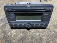 SKODA FABIA 5J CD PLAYER RADIO NO CODE 5J0035161A