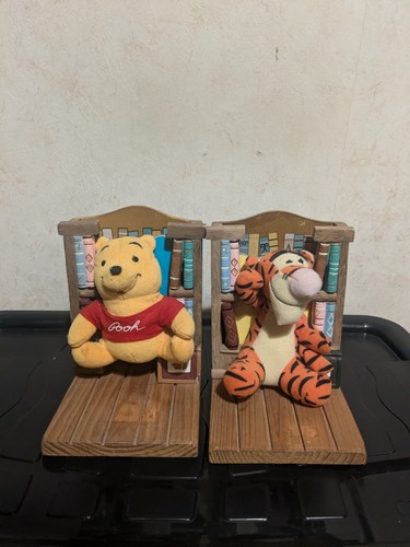 Winnie the pooh - winnie,
