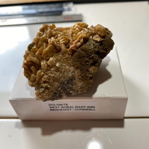 Dolomite with galena west - dolomite, :
