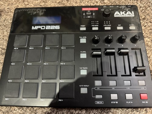 Akai mpd226 pad usb - akai, 16-pad