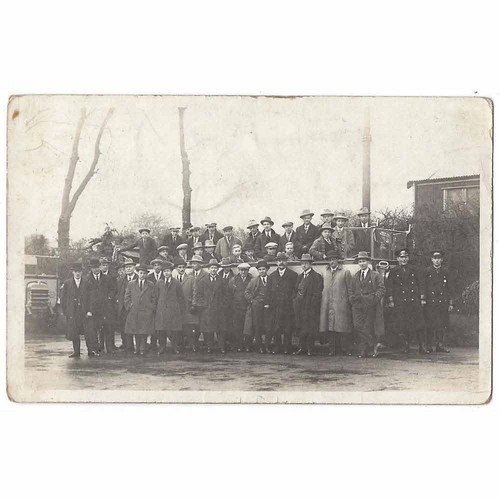 Social history large - large, group