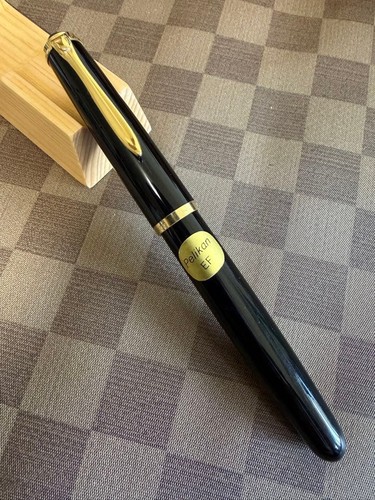 Pelikan 400 fountain pen - pelikan,