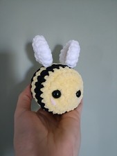 Handmade crochet bumble bee - crochet,