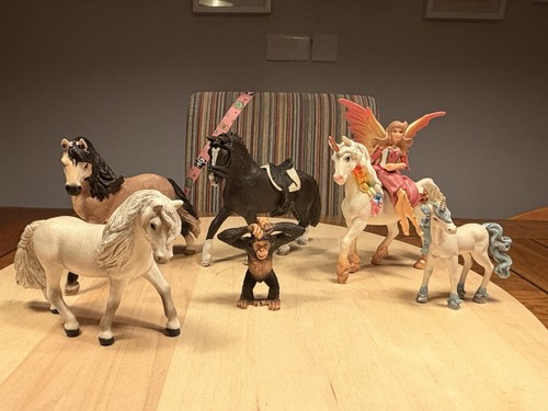 Schleich 1 elc figure - x8,