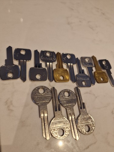 Lf4 key blanks suit - to,