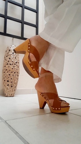 Wedge heel wood brown - us,