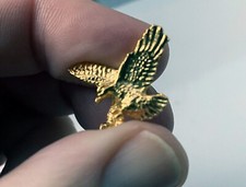 Small golden eagle - eagle, lapel