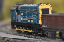 Triang Hornby R152 Class 08 0-6-0 Diesel Shunter D3035 BR Blue vgc OO Runs