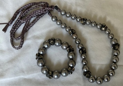 Grey large pearls - &, beads