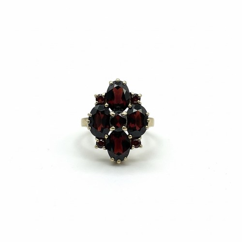 9ct yellow gold - gold, red
