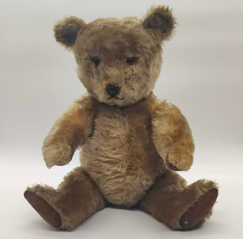 Vintage british teddy bear - 24",