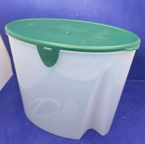 Tupperware cup fifo first - tupperware,