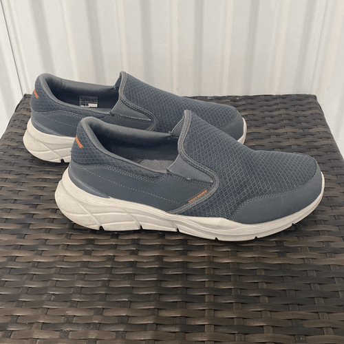 Sketchers sneakers men’s
