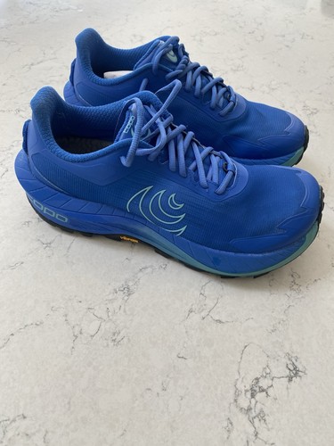 Topo athletic women - athletic, women’s