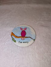 Winnie The Pooh Badge (7.5cm)