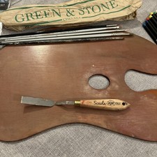 Professional Artist Kit, Including Brushes, Pencils, 1893 Pens, Scuola BM Trail,