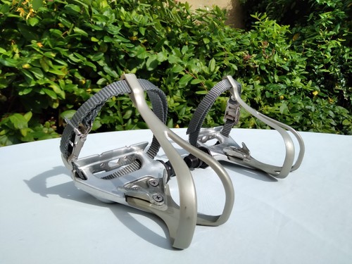 Shimano 550 aero - pedals, +