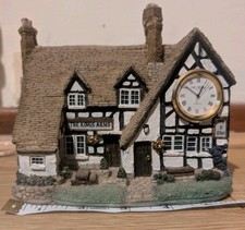 Kings Arms Pub, Vintage Mantel Clock, Widdop Quartz Clock.