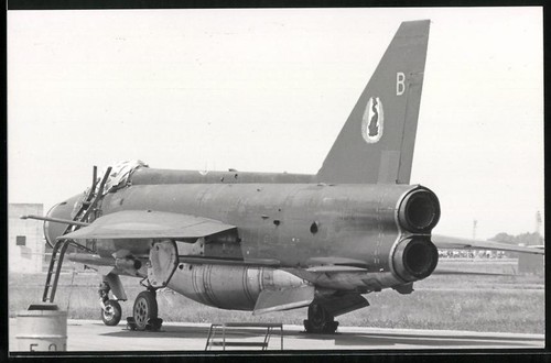 Photography aircraft english - aircraft,