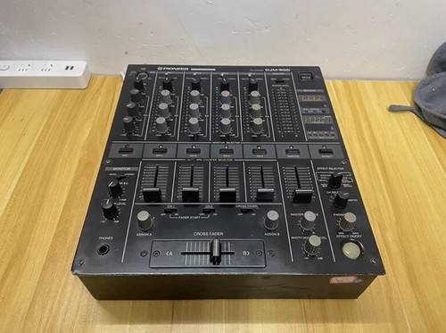 Used djm500 mixing console - used,