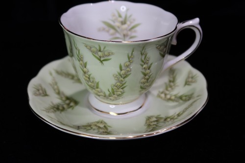 Royal albert green - green, lily