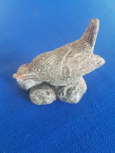 Dutt figurine wren with - p., j.