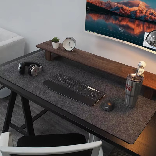 Large soft wool felt desk - wool,