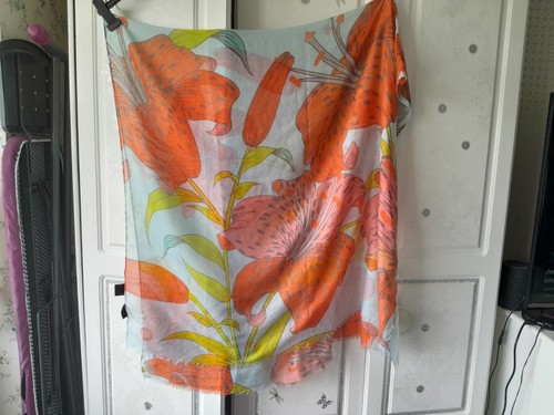 Ladies beautiful orange lilly - beautiful,