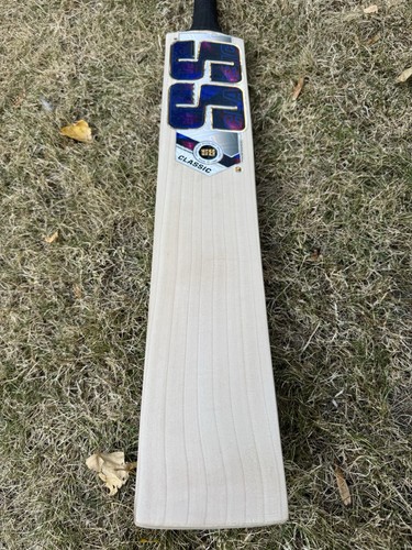 Classic cricket bat - ss,