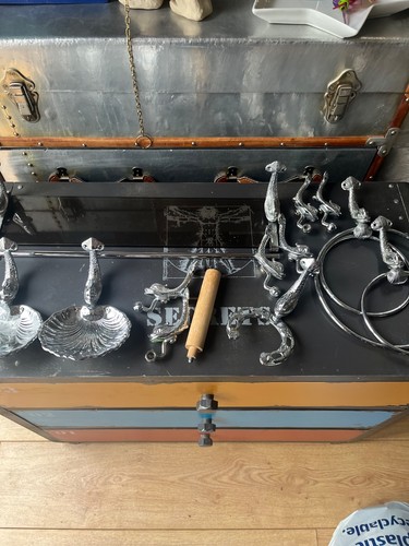 Lan bar vintage dolphin