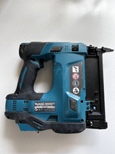 Makita DBN500Z 18v Cordless