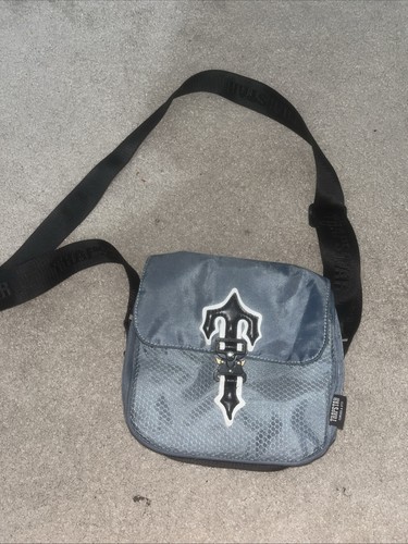 Trapstar pouch blue white - trapstar,