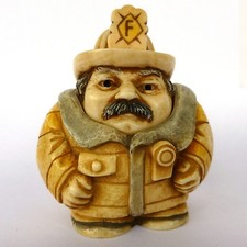 Flame Tame  - Pot Bellys - NIB - Fireman Figurine - Martin Perry Studios