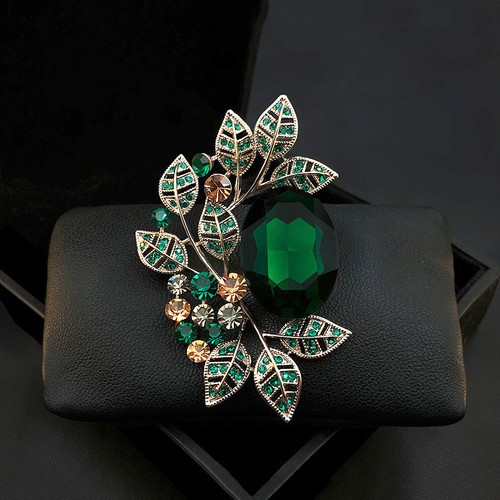 Emerald green crystals - emerald,