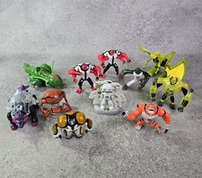 Ben 10 Action Figure Bundle