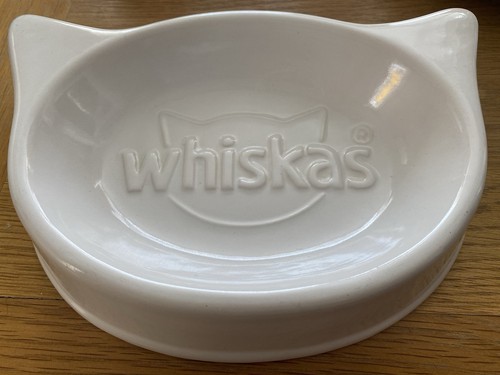 Whiskas white cat - whiskas,