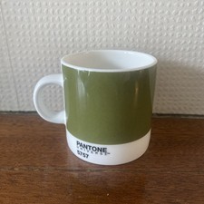 Pantone Universe Colour 5757