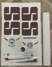 Brand New 3d Embossed Cricket