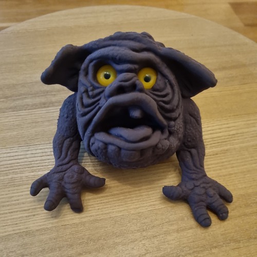 Boglins squawk klang - boglins, hand