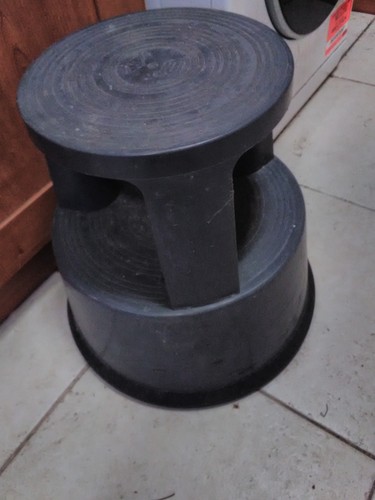 Kick step stool - kick,